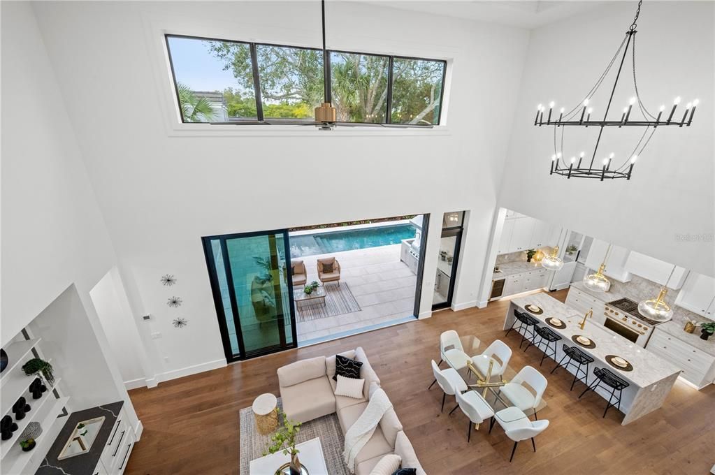 Active With Contract: $4,000,000 (4 beds, 4 baths, 3613 Square Feet)