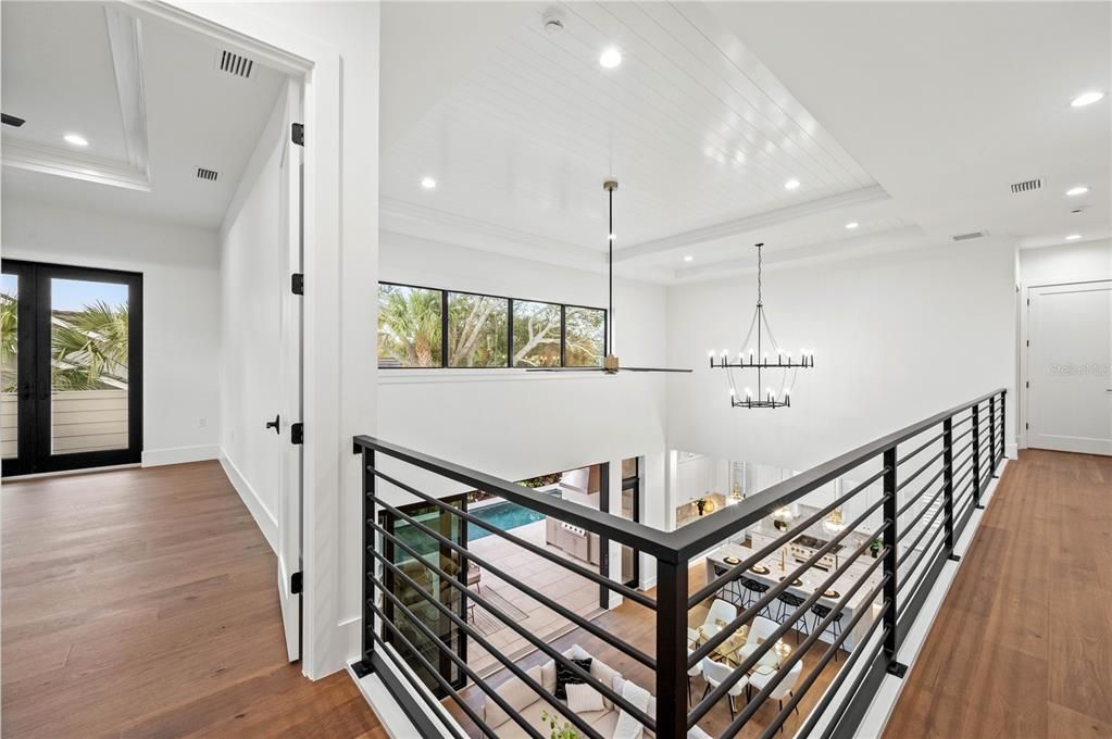 Active With Contract: $4,000,000 (4 beds, 4 baths, 3613 Square Feet)