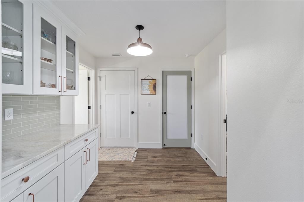 For Sale: $359,000 (3 beds, 2 baths, 1802 Square Feet)