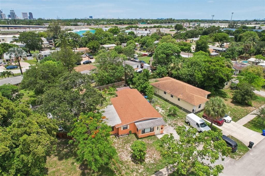 For Sale: $420,000 (3 beds, 2 baths, 1359 Square Feet)