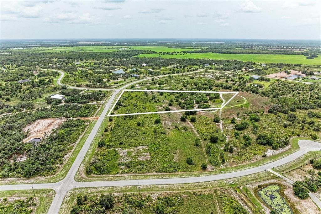 En Venta: $200,000 (5.95 acres)