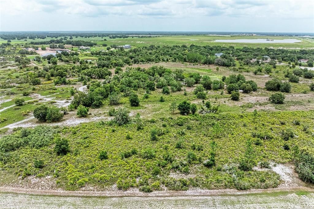 На продажу: $200,000 (5.95 acres)