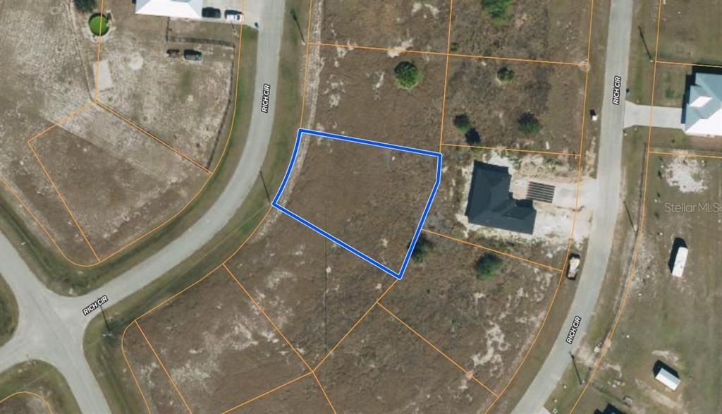 For Sale: $24,900 (0.27 acres)