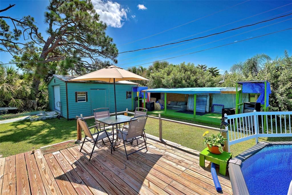 This property comes with 20 x 20 garage/storage shed.