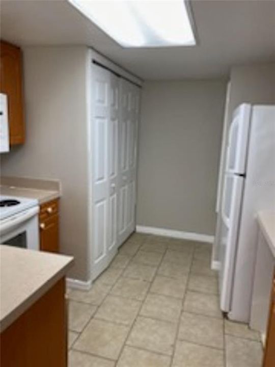 For Rent: $1,825 (3 beds, 2 baths, 1811 Square Feet)