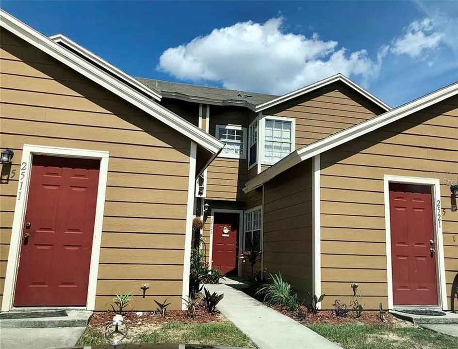 For Rent: $1,825 (3 beds, 2 baths, 1811 Square Feet)