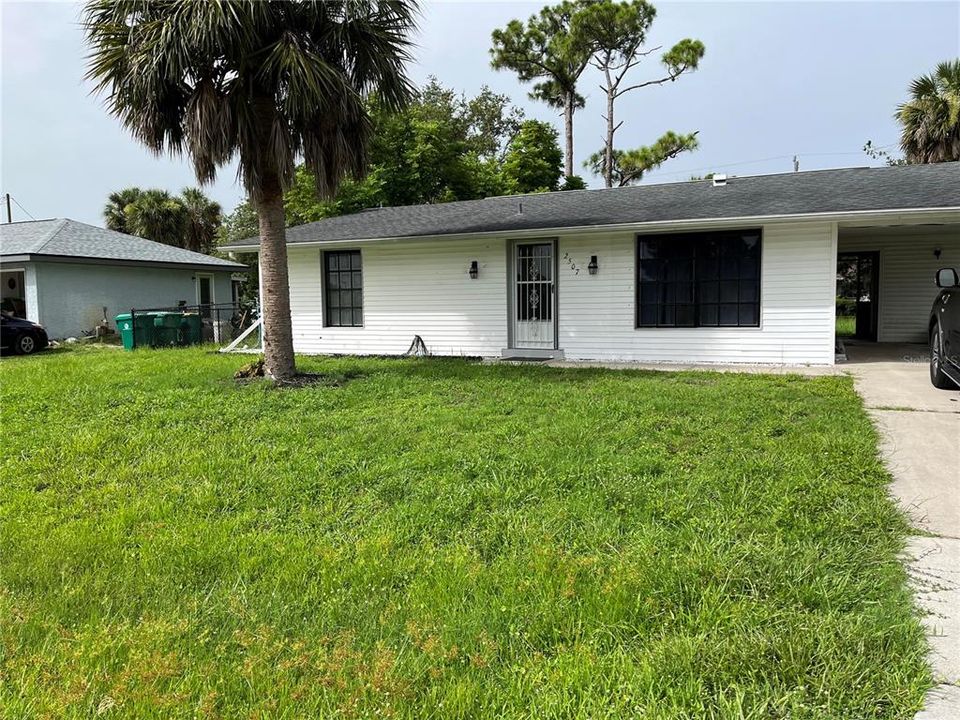 Recently Sold: $169,900 (2 beds, 2 baths, 914 Square Feet)