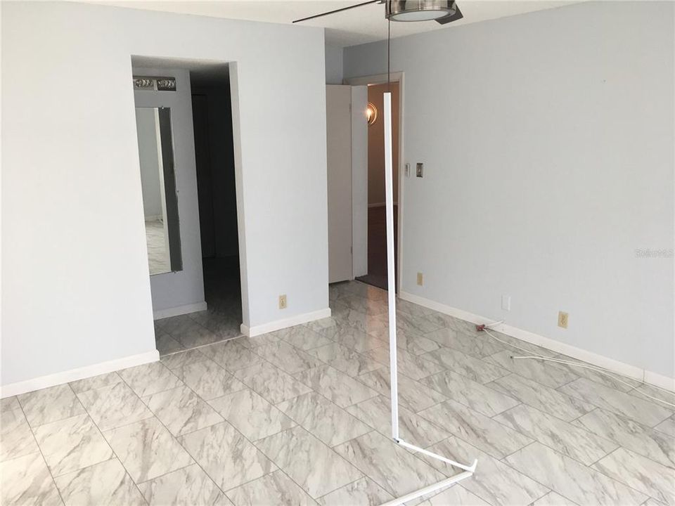 En Venta: $120,000 (3 camas, 2 baños, 1330 Pies cuadrados)