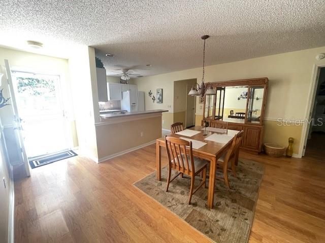 For Rent: $2,100 (2 beds, 2 baths, 1240 Square Feet)