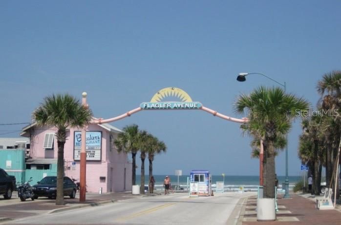 Flagler Ave (Beach)