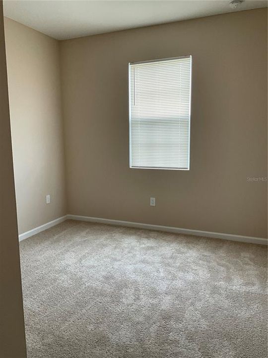 For Rent: $1,950 (3 beds, 2 baths, 1720 Square Feet)