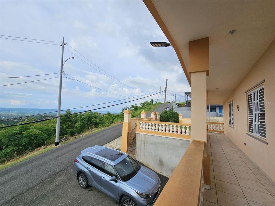 En Venta: $425,000 (3 camas, 2 baños, 3439 Pies cuadrados)