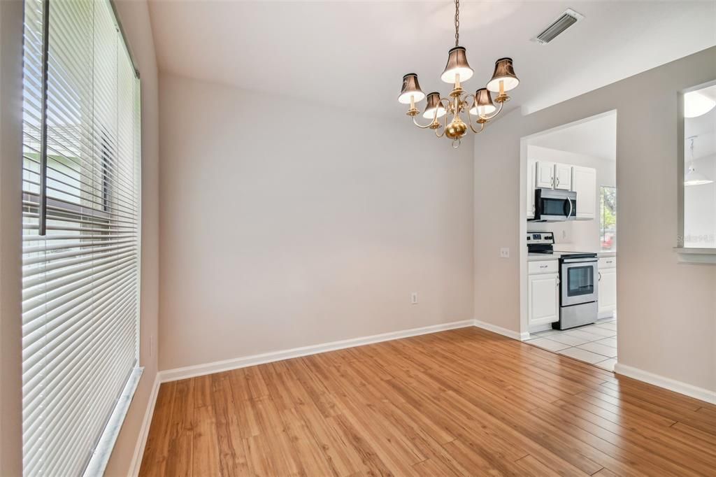 Active With Contract: $370,000 (3 beds, 2 baths, 1505 Square Feet)