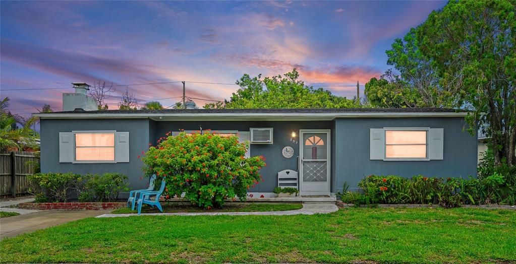 Active With Contract: $488,900 (4 beds, 2 baths, 1755 Square Feet)