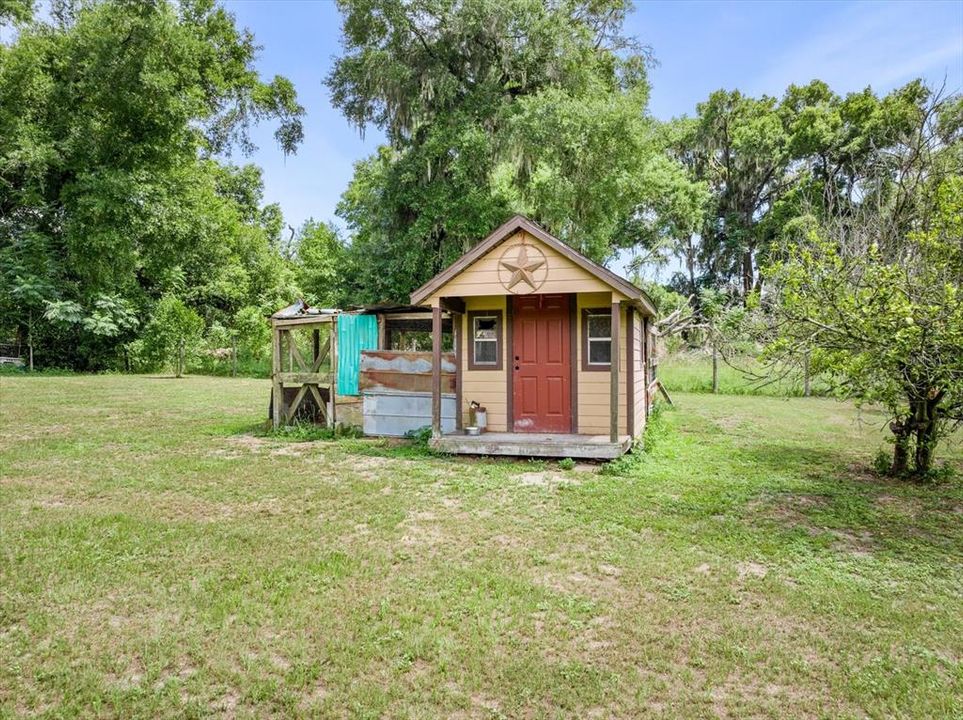 For Sale: $665,000 (4 beds, 2 baths, 2255 Square Feet)