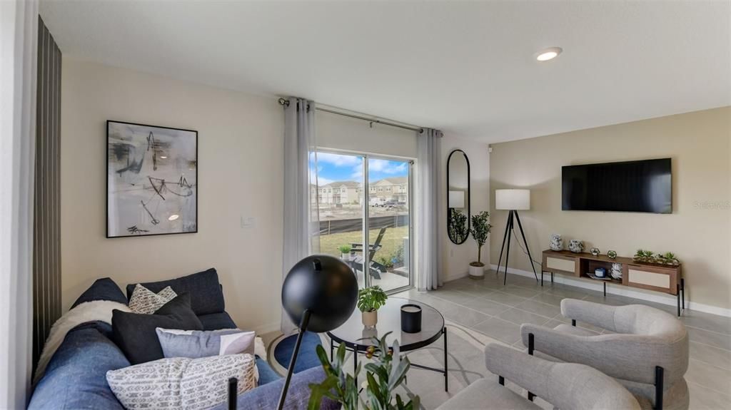 Active With Contract: $325,990 (3 beds, 2 baths, 1463 Square Feet)