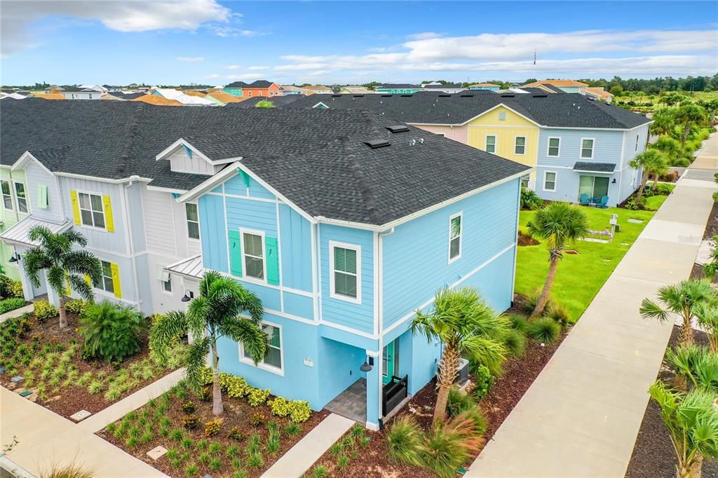 Active With Contract: $429,000 (4 beds, 3 baths, 1719 Square Feet)