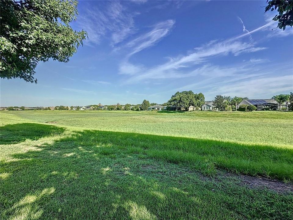 For Sale: $615,000 (3 beds, 3 baths, 3044 Square Feet)