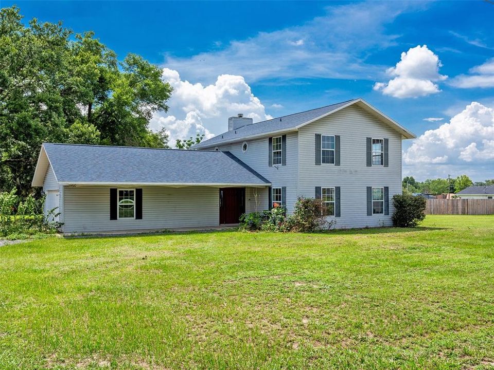 Active With Contract: $350,000 (4 beds, 3 baths, 2589 Square Feet)