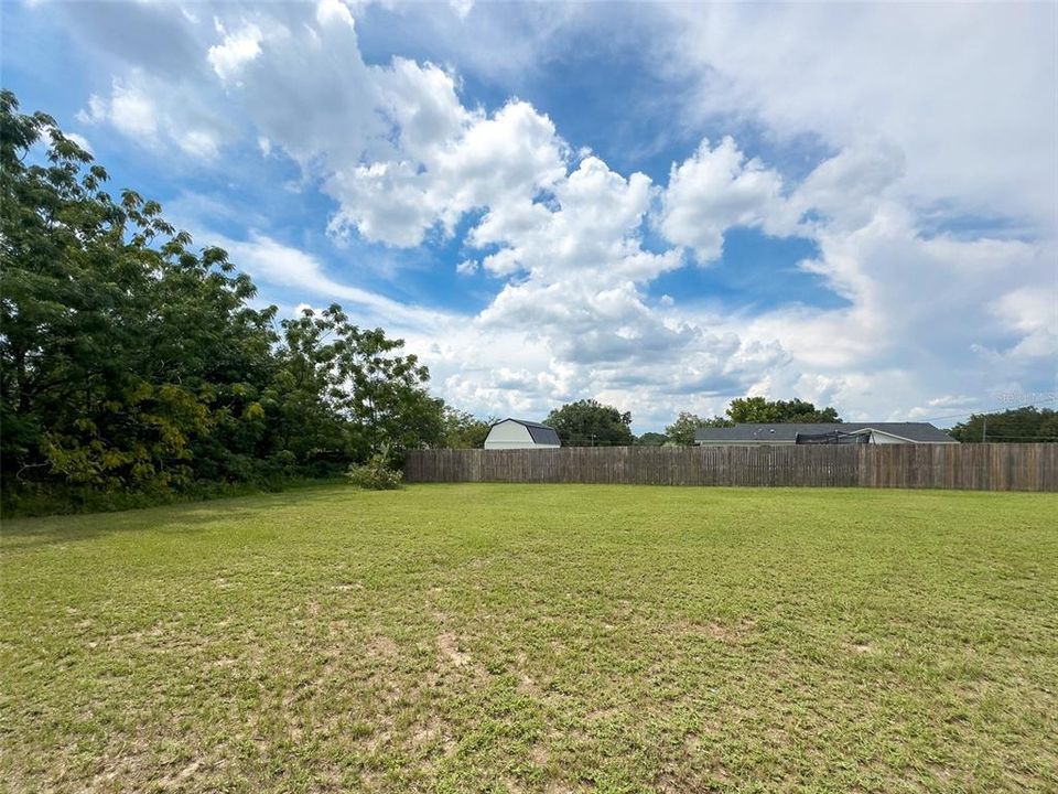 Active With Contract: $350,000 (4 beds, 3 baths, 2589 Square Feet)