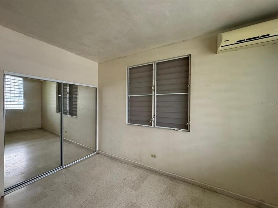 En Venta: $135,000 (2 camas, 1 baños, 10 Pies cuadrados)