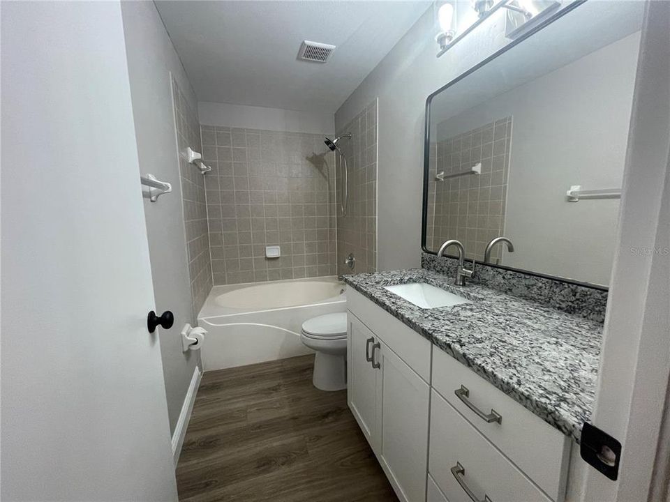 Active With Contract: $1,850 (2 beds, 2 baths, 1490 Square Feet)