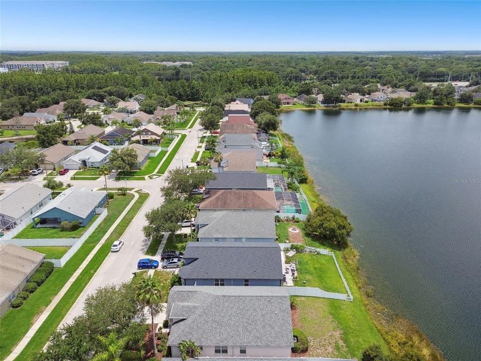 For Sale: $419,000 (3 beds, 2 baths, 1640 Square Feet)