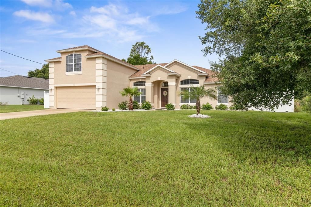 Active With Contract: $449,900 (4 beds, 3 baths, 2515 Square Feet)