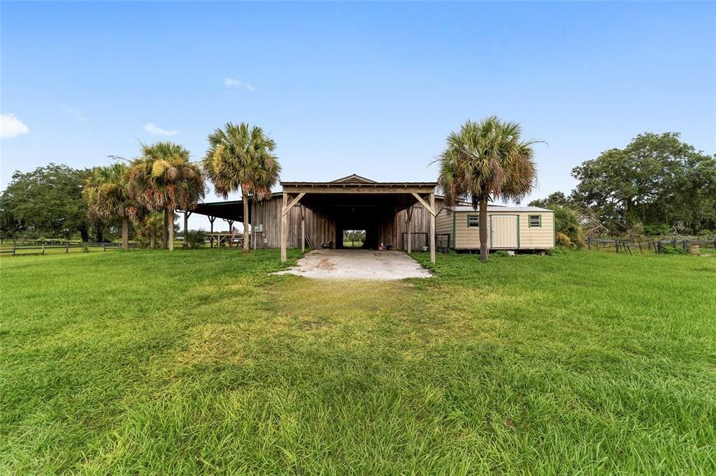 For Sale: $1,450,000 (3 beds, 2 baths, 2028 Square Feet)