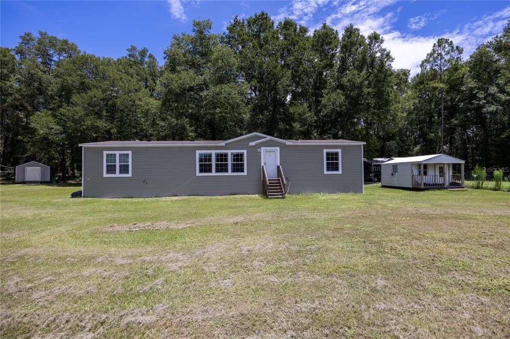 For Sale: $549,000 (3 beds, 2 baths, 1980 Square Feet)