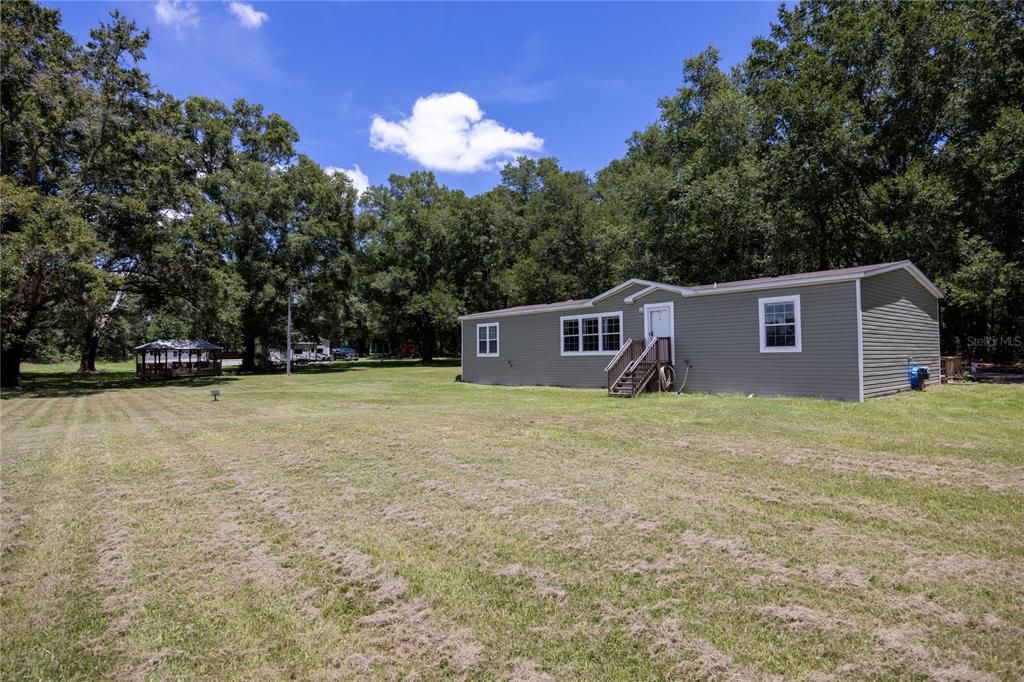 For Sale: $549,000 (3 beds, 2 baths, 1980 Square Feet)