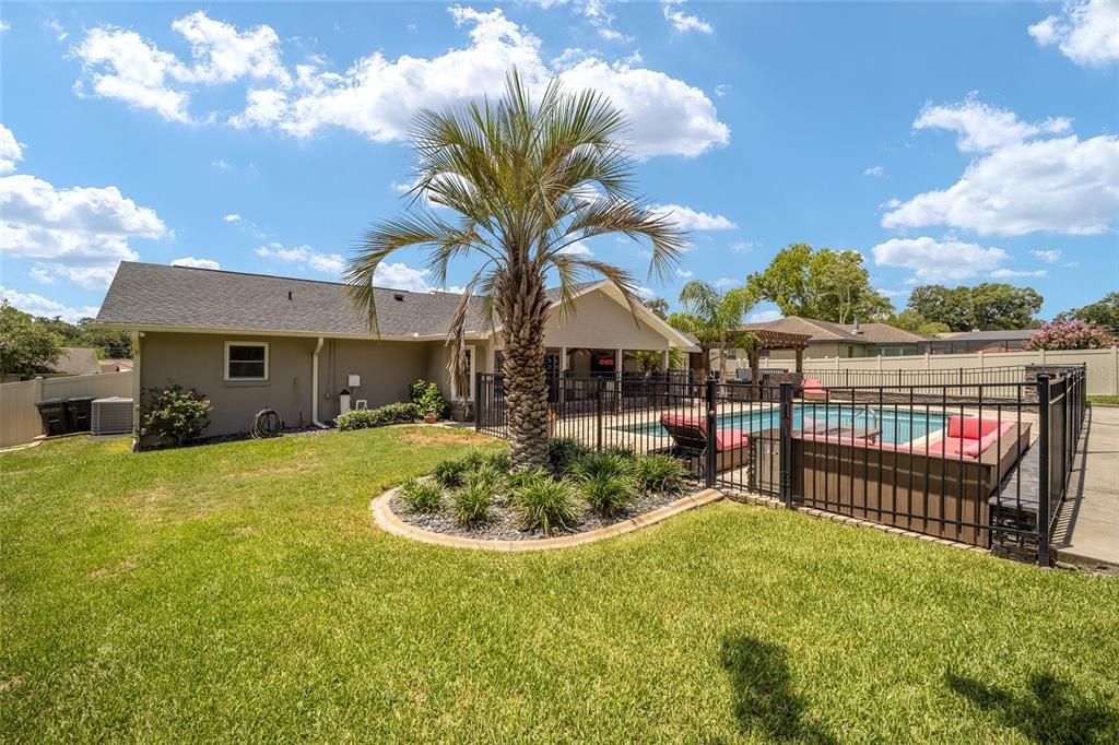 Active With Contract: $450,000 (4 beds, 2 baths, 2300 Square Feet)