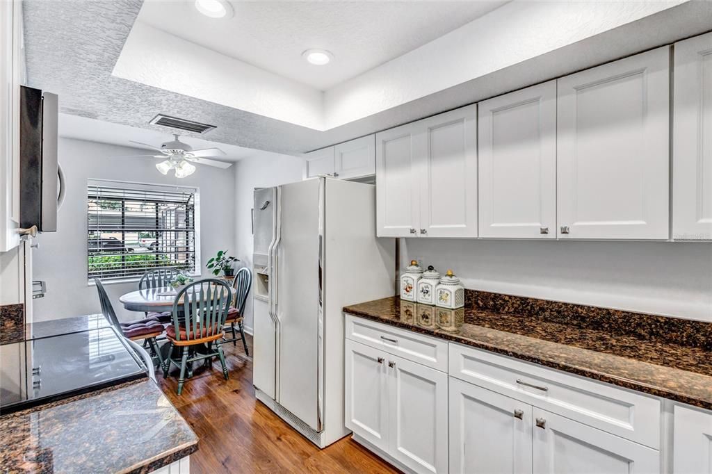 For Sale: $316,990 (2 beds, 2 baths, 1140 Square Feet)