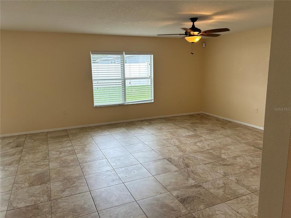 Active With Contract: $2,995 (4 beds, 3 baths, 3628 Square Feet)