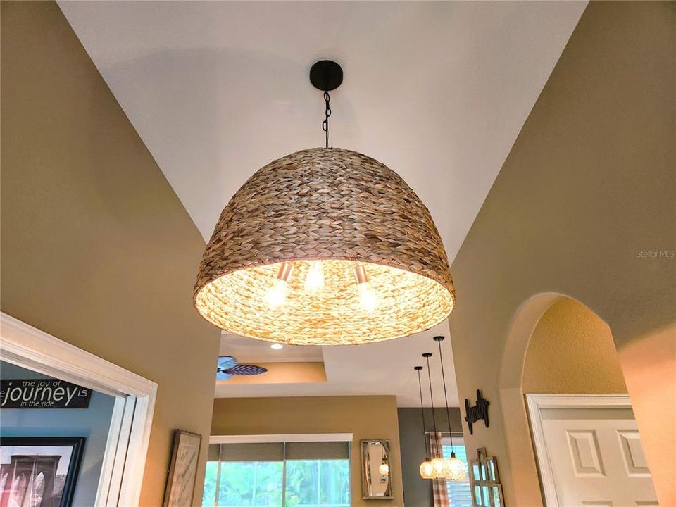 Foyer lighting fixture conveys with the sale