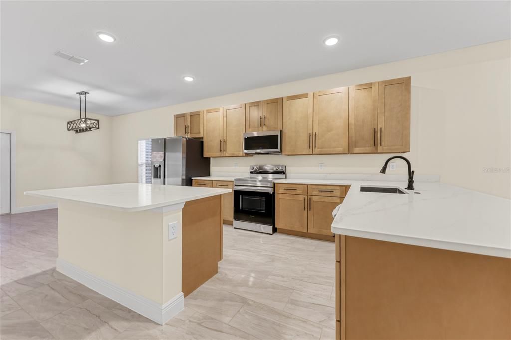 Active With Contract: $420,000 (3 beds, 2 baths, 1625 Square Feet)