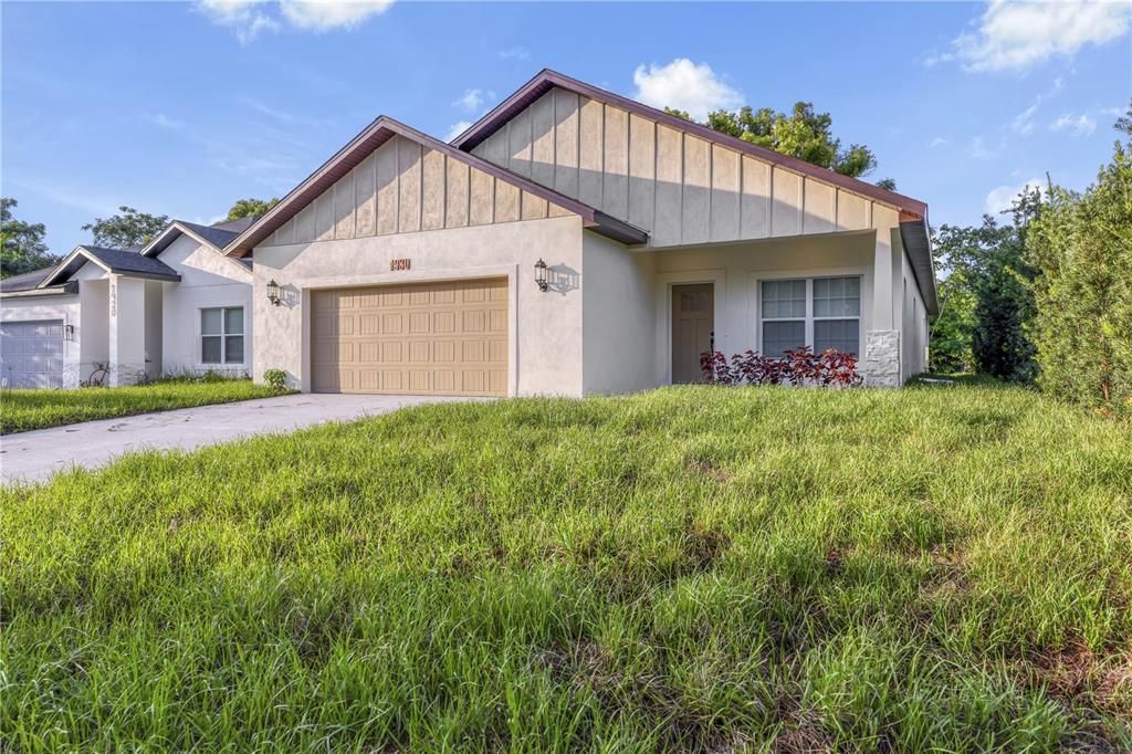 Active With Contract: $420,000 (3 beds, 2 baths, 1625 Square Feet)