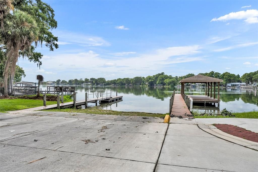 Fort Maitland Boat Ramp - Located next door to Maitland Harbour and open to the public