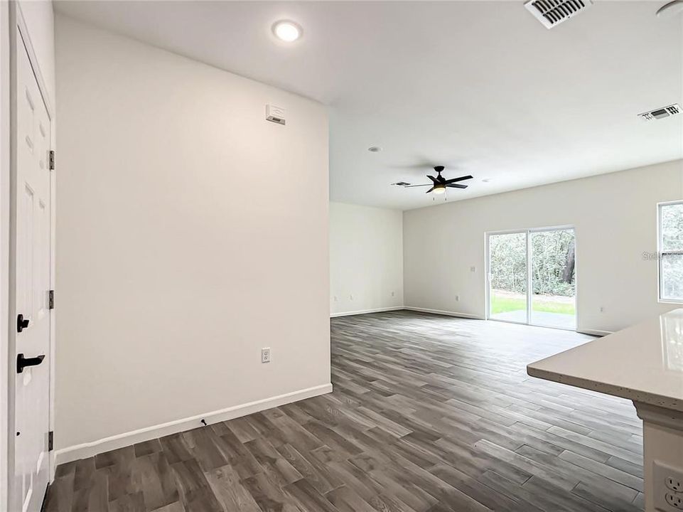 Active With Contract: $299,000 (4 beds, 2 baths, 1659 Square Feet)