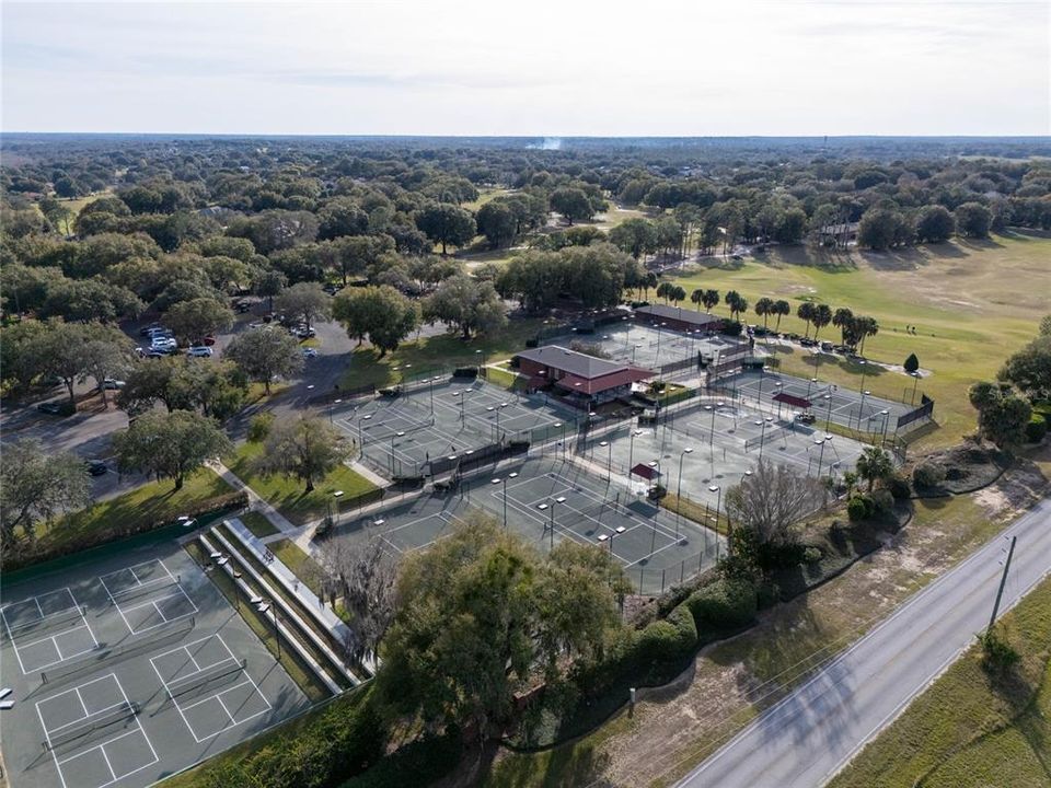 Active With Contract: $399,490 (4 beds, 2 baths, 2277 Square Feet)