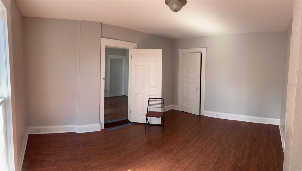 For Rent: $1,200 (1 beds, 1 baths, 750 Square Feet)