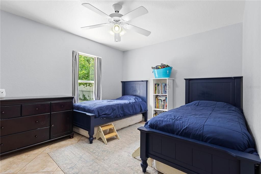 GUEST BEDROOM 2. LIGHT AND BRIGHT