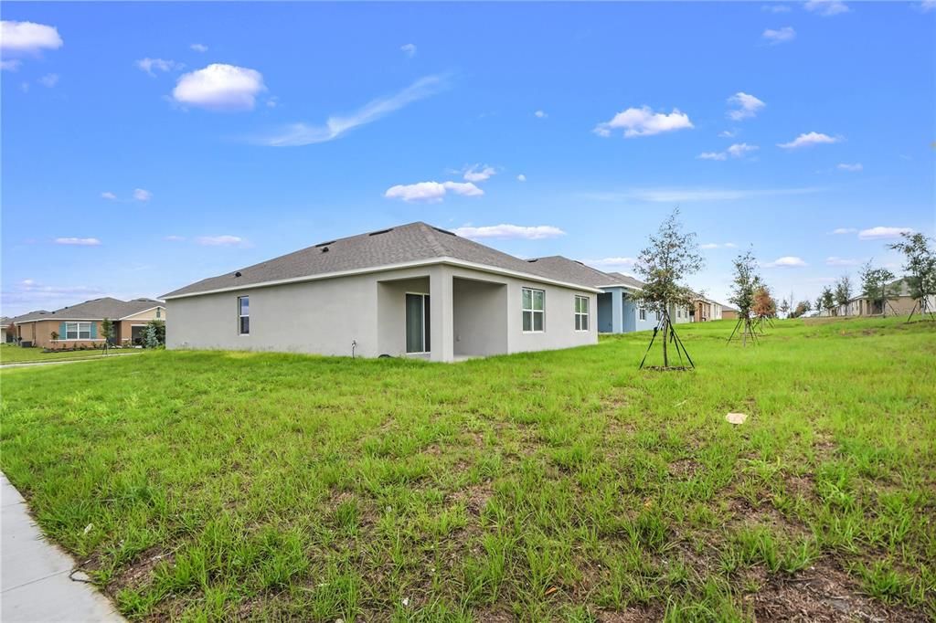 Active With Contract: $2,300 (4 beds, 2 baths, 170 Square Feet)