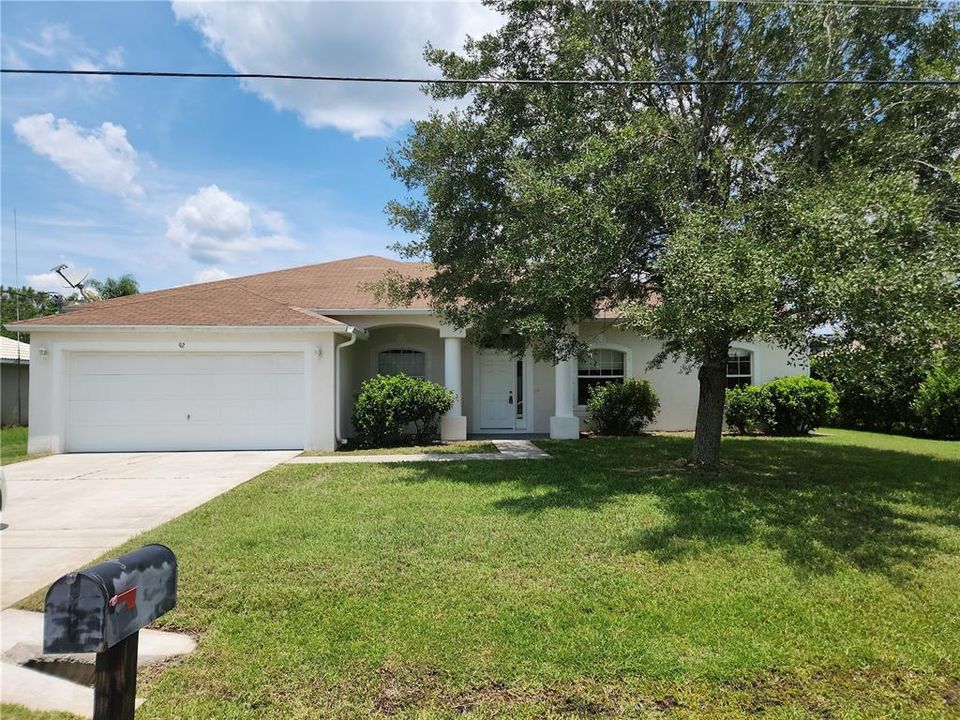 Recently Rented: $2,200 (3 beds, 2 baths, 2125 Square Feet)