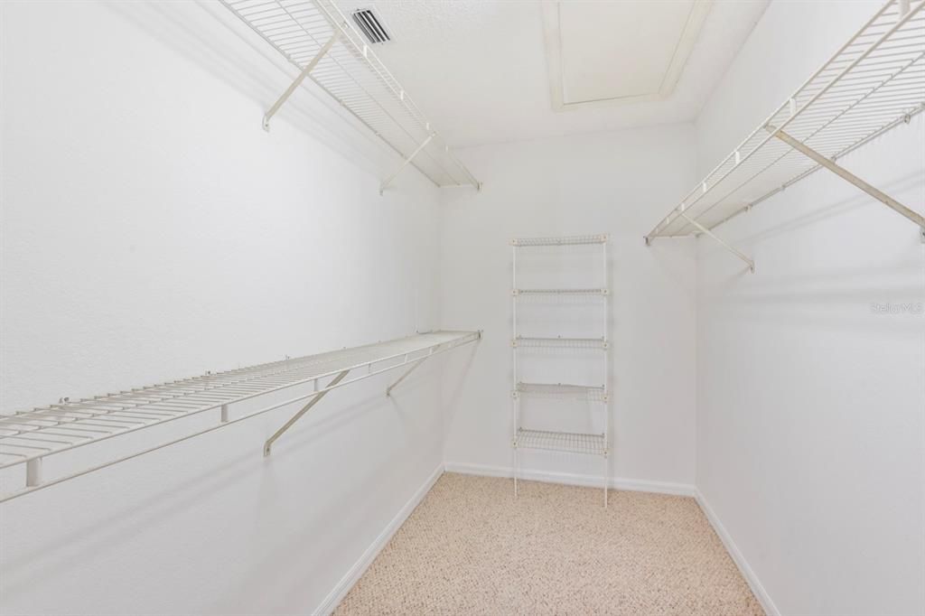 Primary bedroom Walk-in Closet