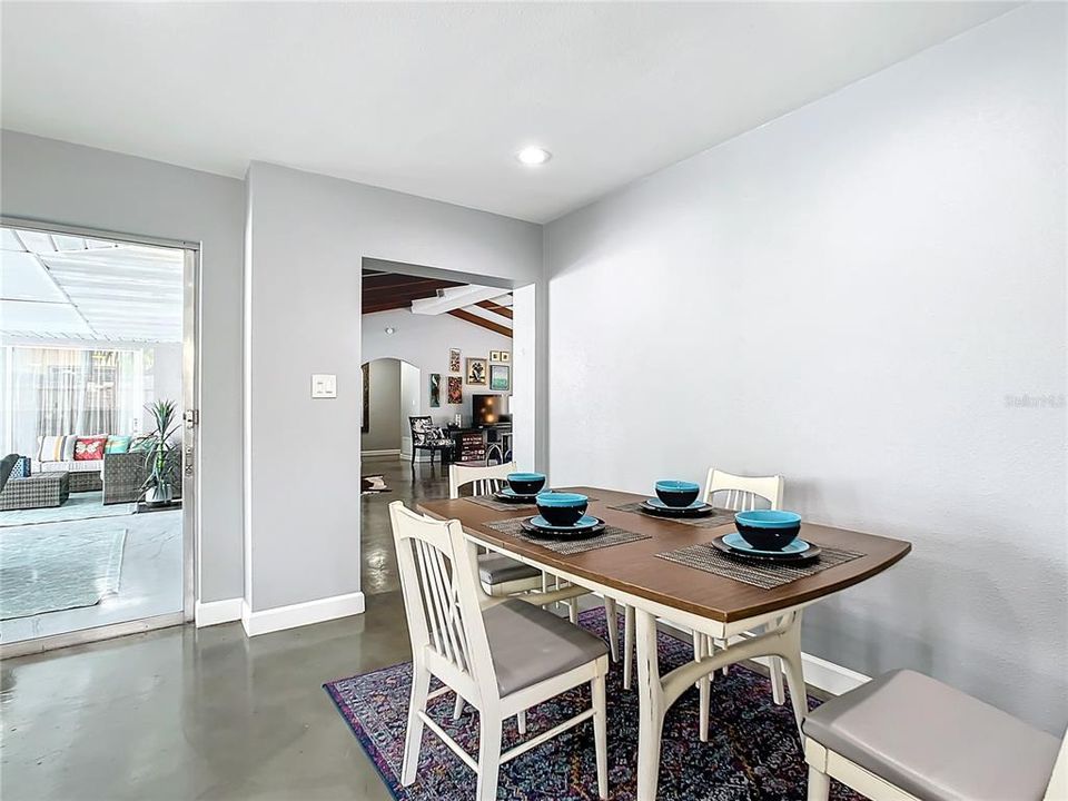 For Sale: $1,129,000 (3 beds, 3 baths, 2383 Square Feet)