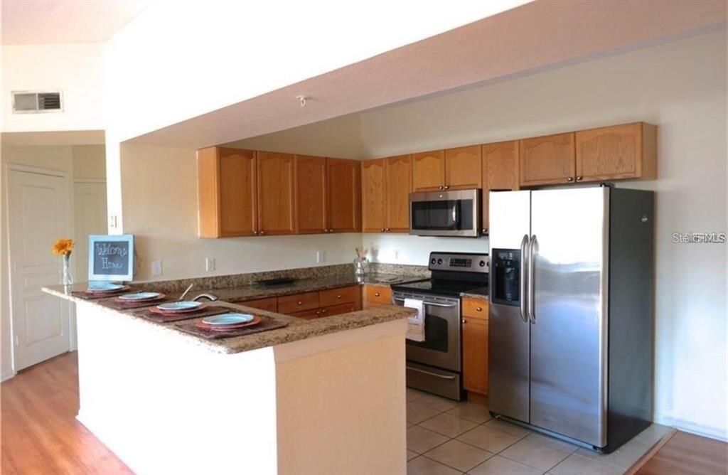 For Rent: $2,150 (3 beds, 2 baths, 1292 Square Feet)