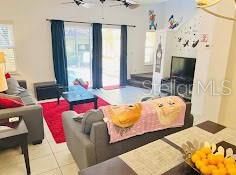 En Venta: $349,950 (3 camas, 2 baños, 1295 Pies cuadrados)