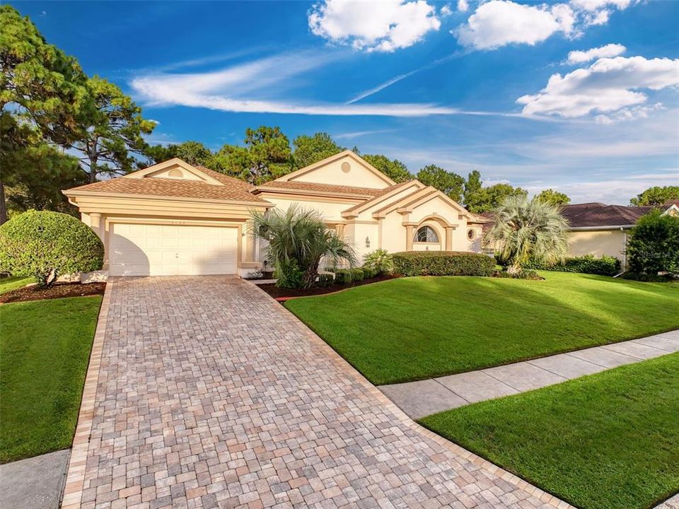 Active With Contract: $499,000 (3 beds, 3 baths, 2270 Square Feet)