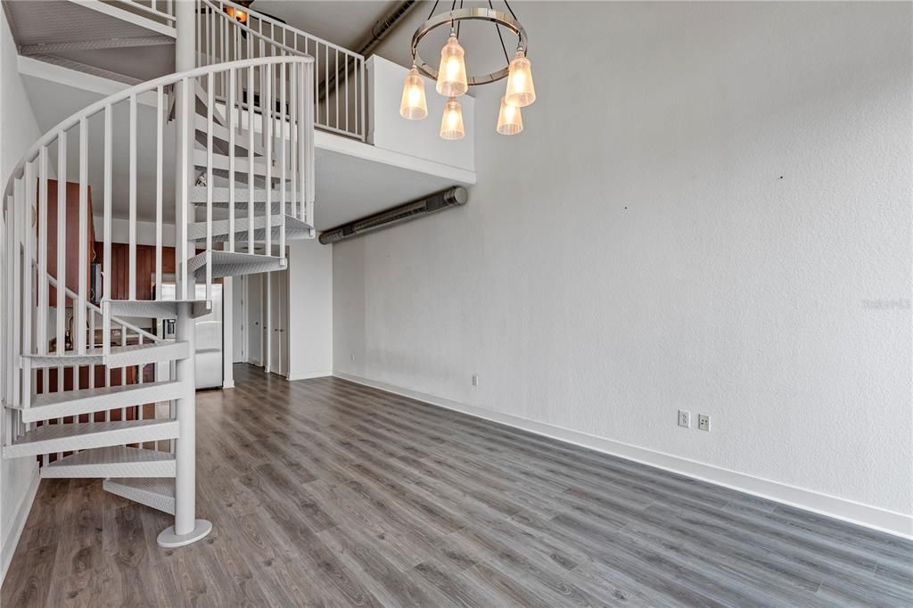 Family and dining room